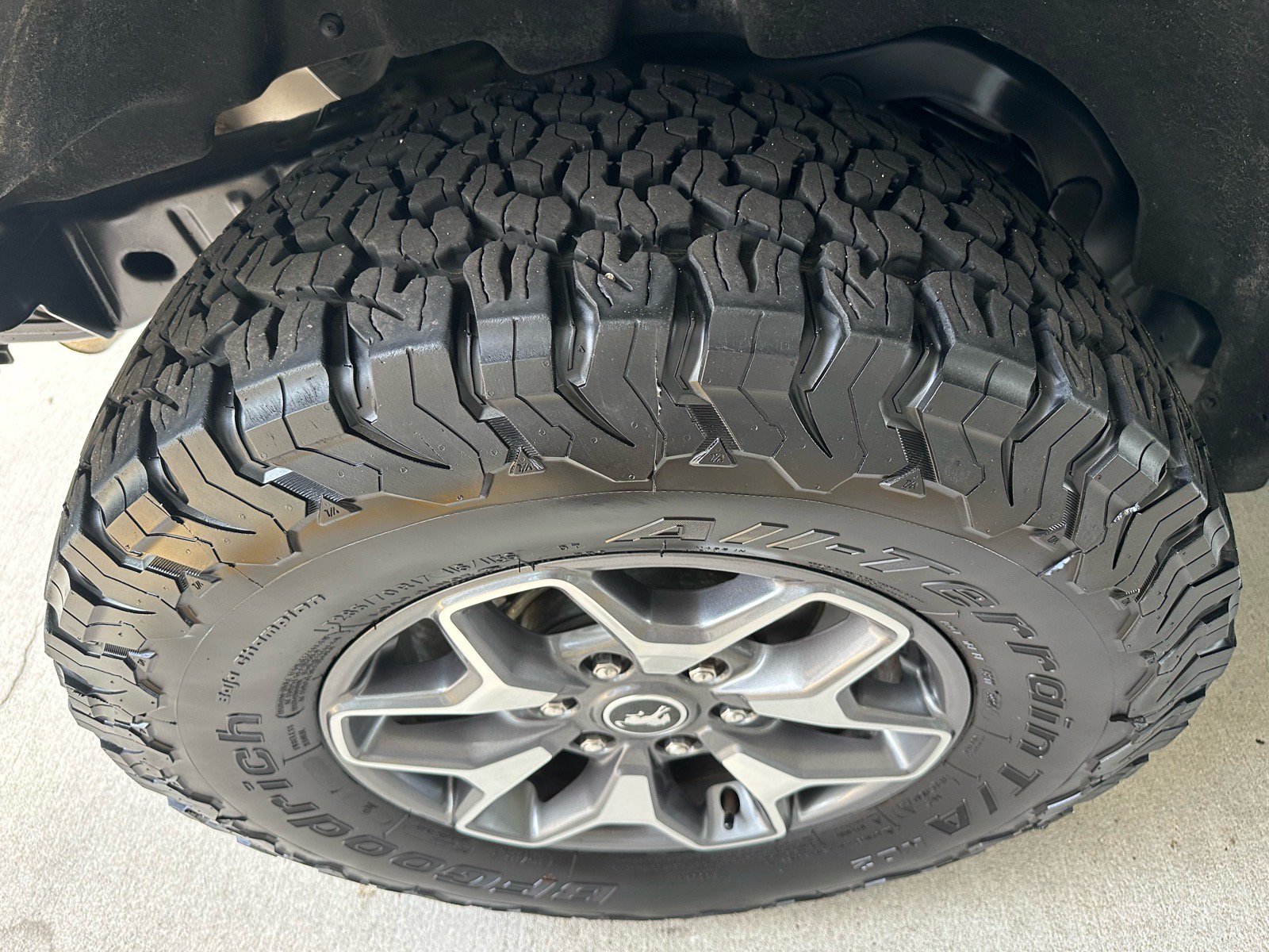 Certified 2025 Ford Bronco Badlands AWD/4WD image 12