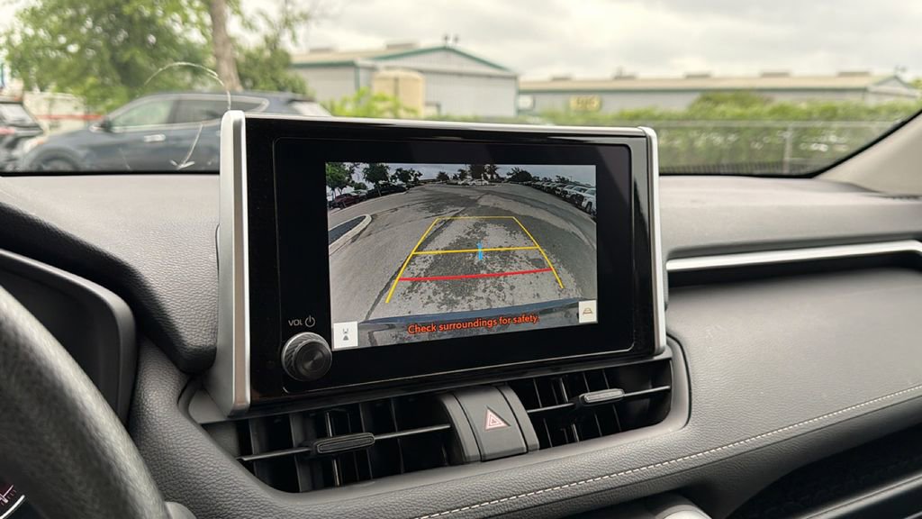 Certified 2025 Toyota RAV4 XLE image 30