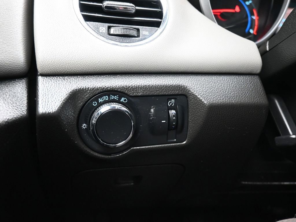 Used 2012 Chevrolet Cruze LS w/ Connectivity Package image 19