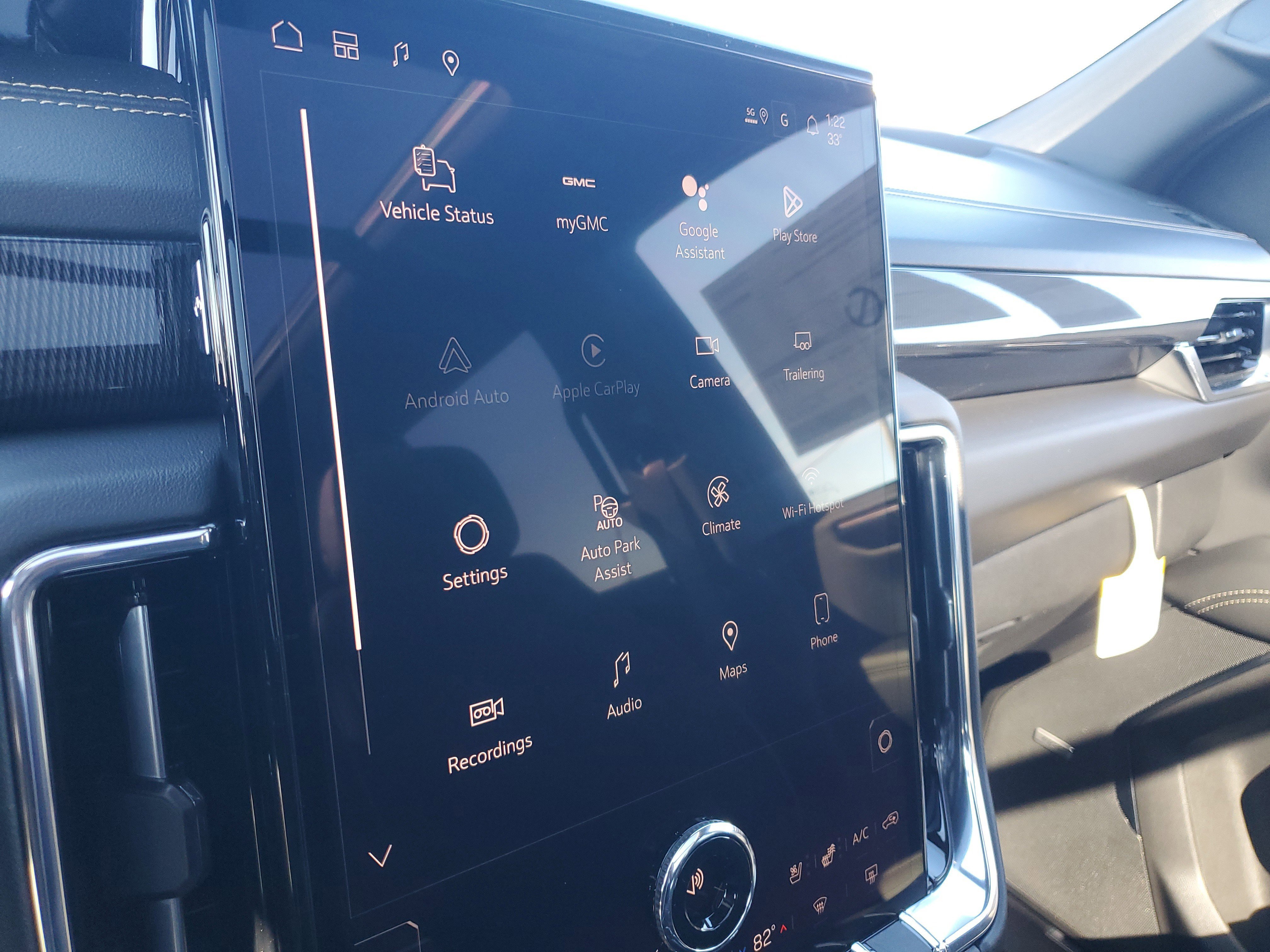 New 2026 GMC Yukon Elevation w/ Elevation Premium Package image 26