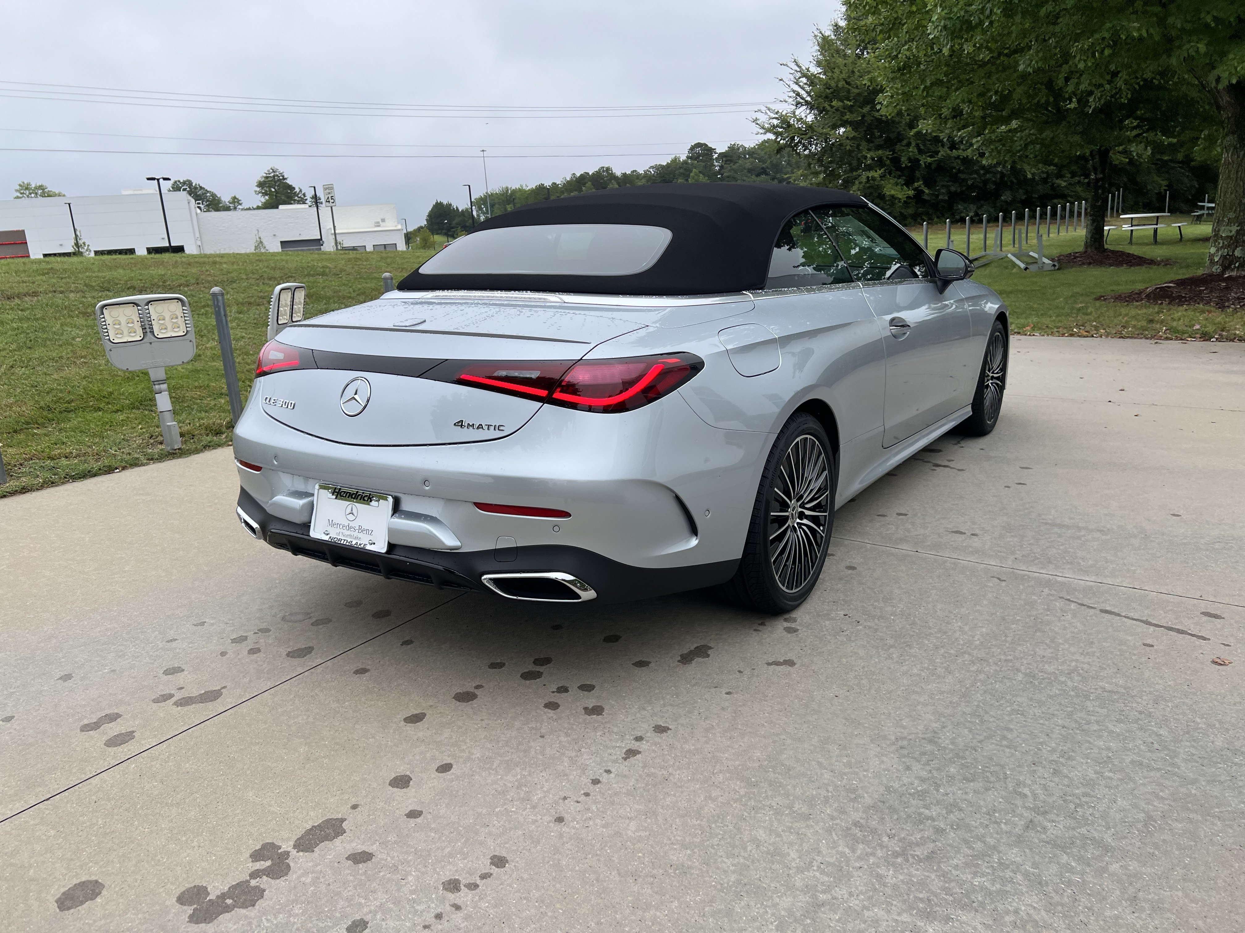 New 2027 Mercedes-Benz CLE 300 4MATIC Cabriolet image 9