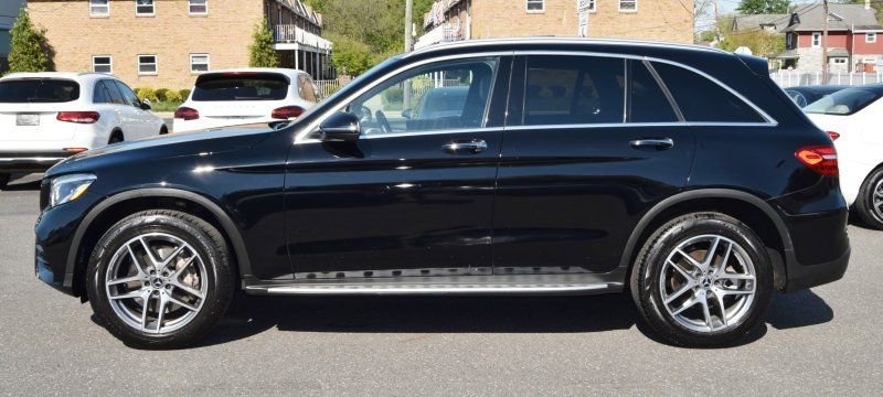 Used 2019 Mercedes-Benz GLC 300 4MATIC image 7
