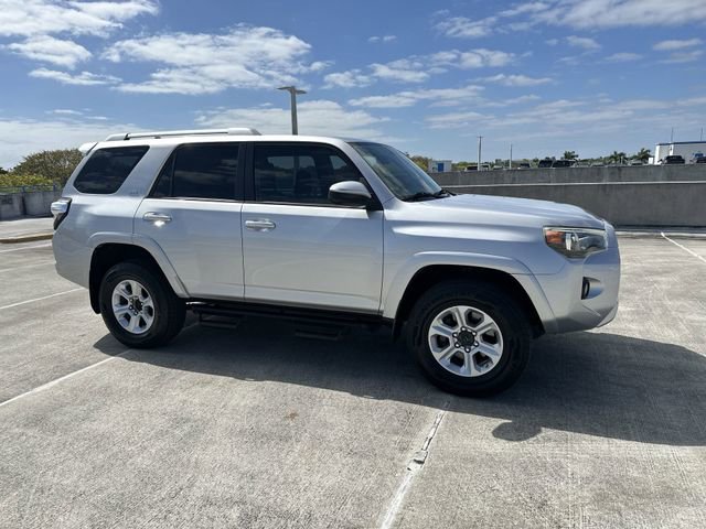 Used 2018 Toyota 4Runner SR5 AWD/4WD image 26