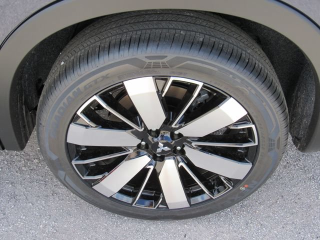 New 2026 Mitsubishi Outlander SE FWD image 15