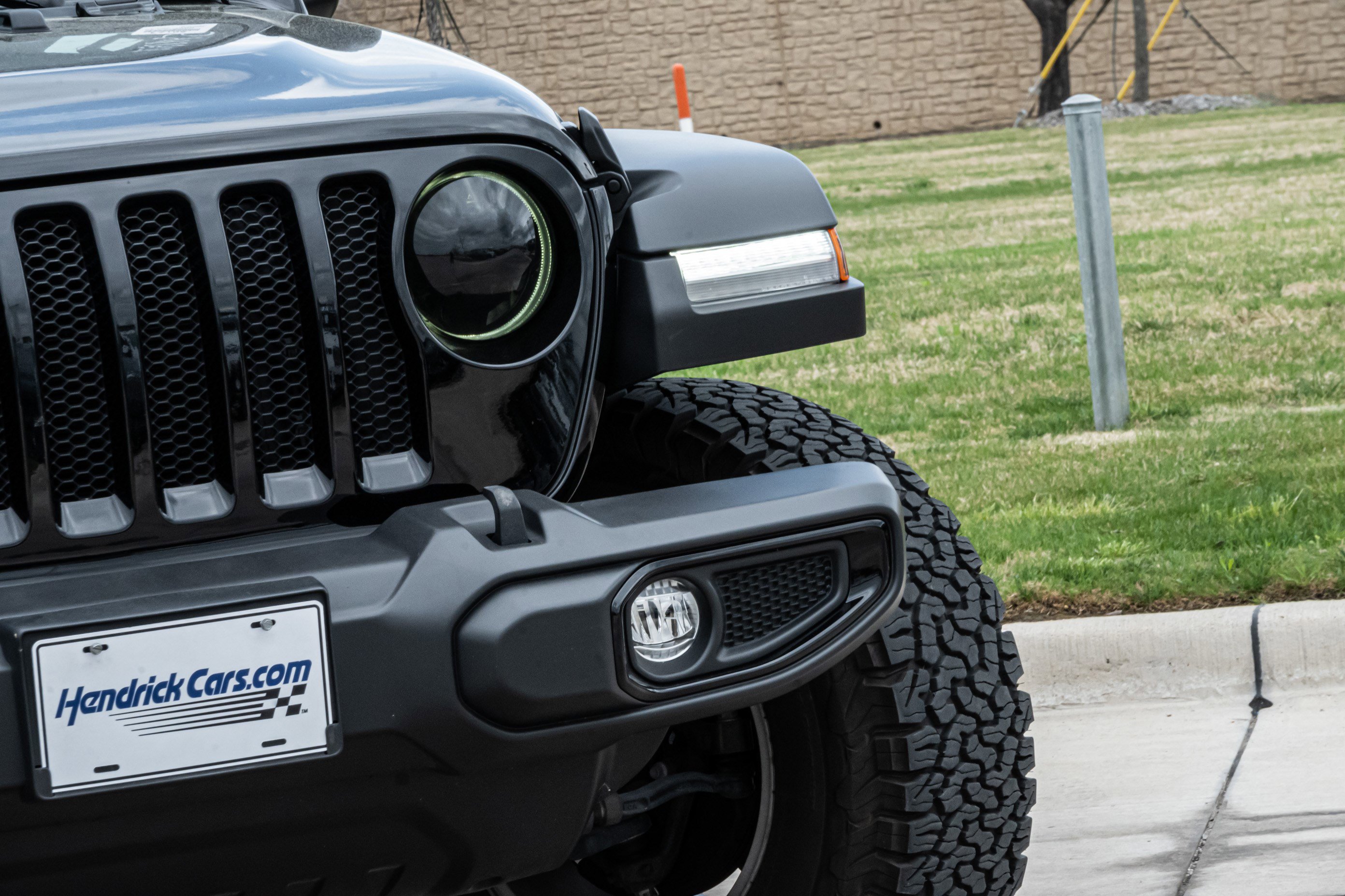 Used 2023 Jeep Wrangler Unlimited Sport image 7