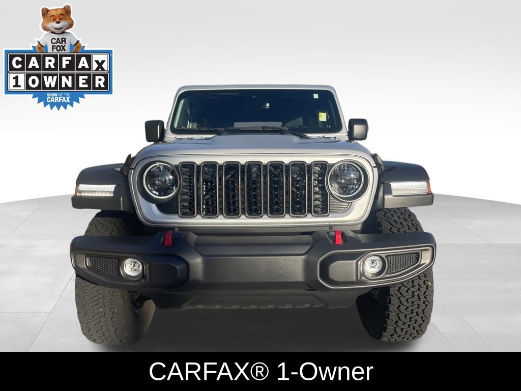 Used 2024 Jeep Wrangler Unlimited Rubicon w/ Technology Group image 2