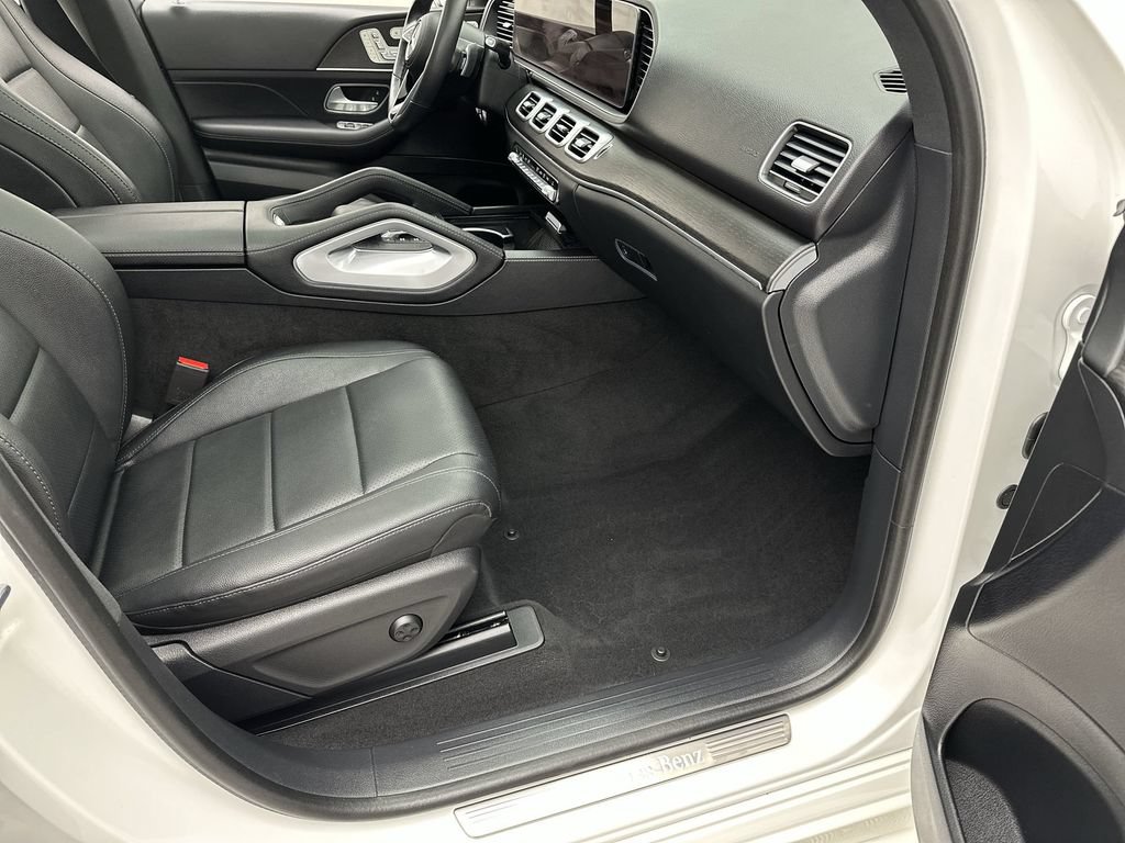 Used 2024 Mercedes-Benz GLE 450 4MATIC image 25