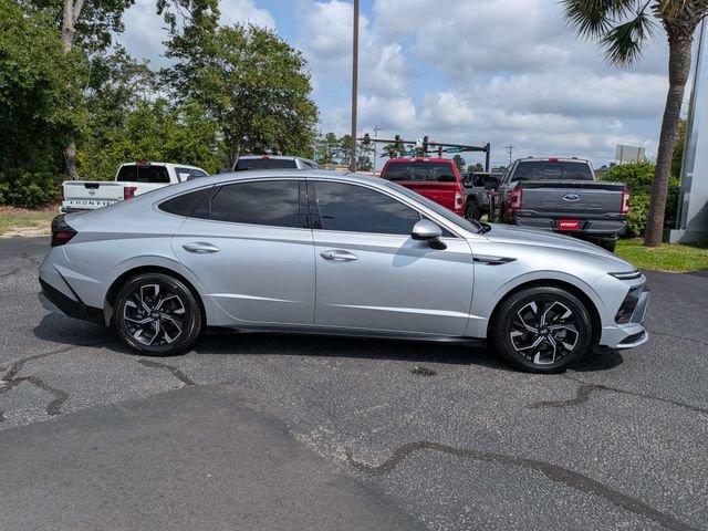 Used 2024 Hyundai Sonata SEL FWD image 4