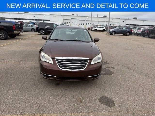 Used 2012 Chrysler 200 Touring w/ Cold Weather Group FWD image 3
