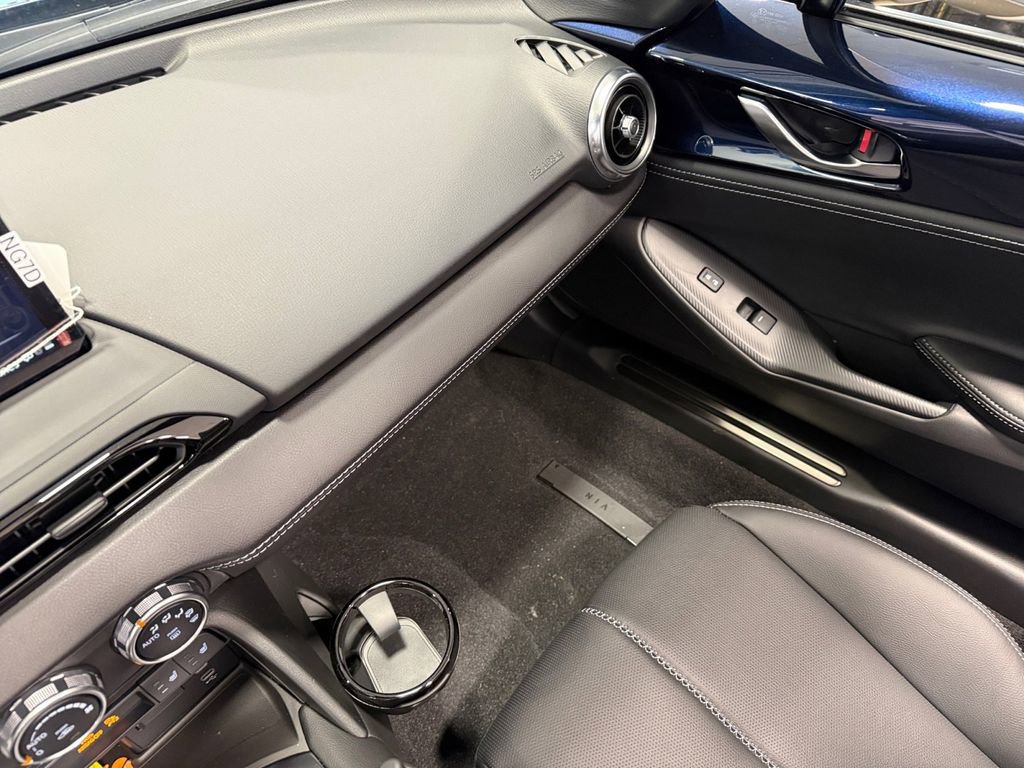 New 2025 MAZDA MX-5 Miata Grand Touring w/ Appearance Package image 29