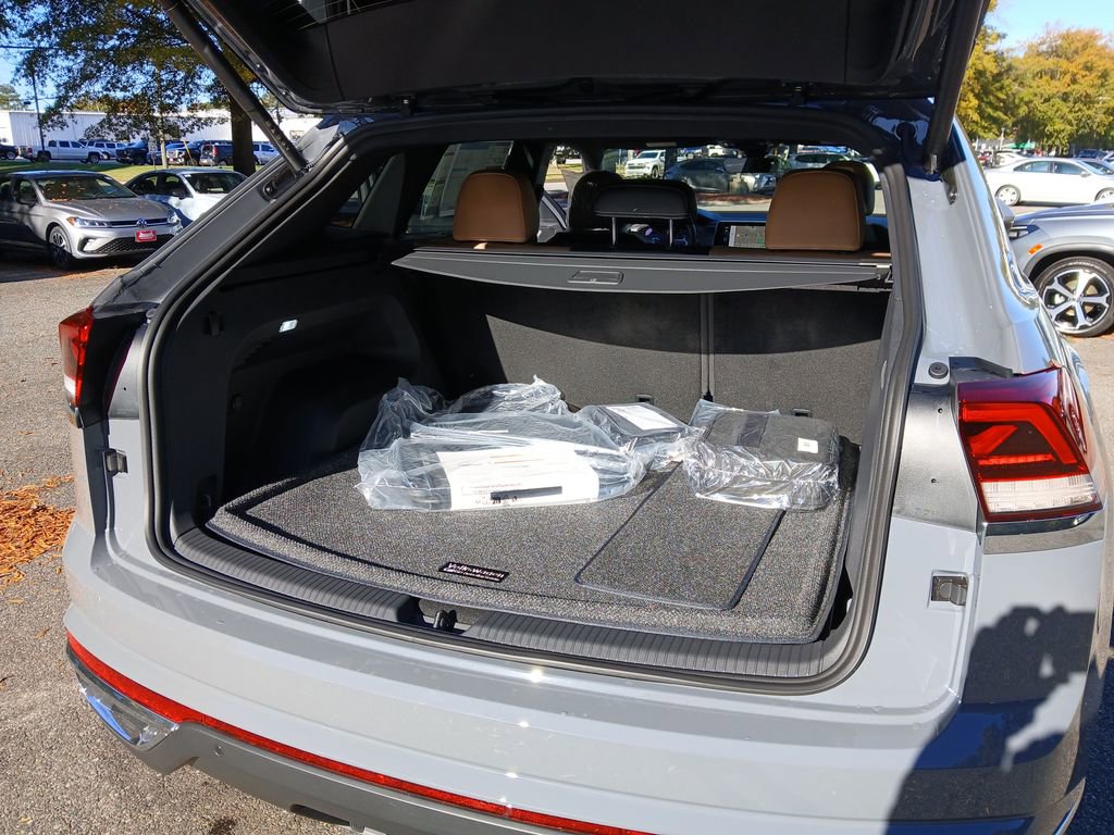 New 2026 Volkswagen Atlas Cross Sport SEL image 23