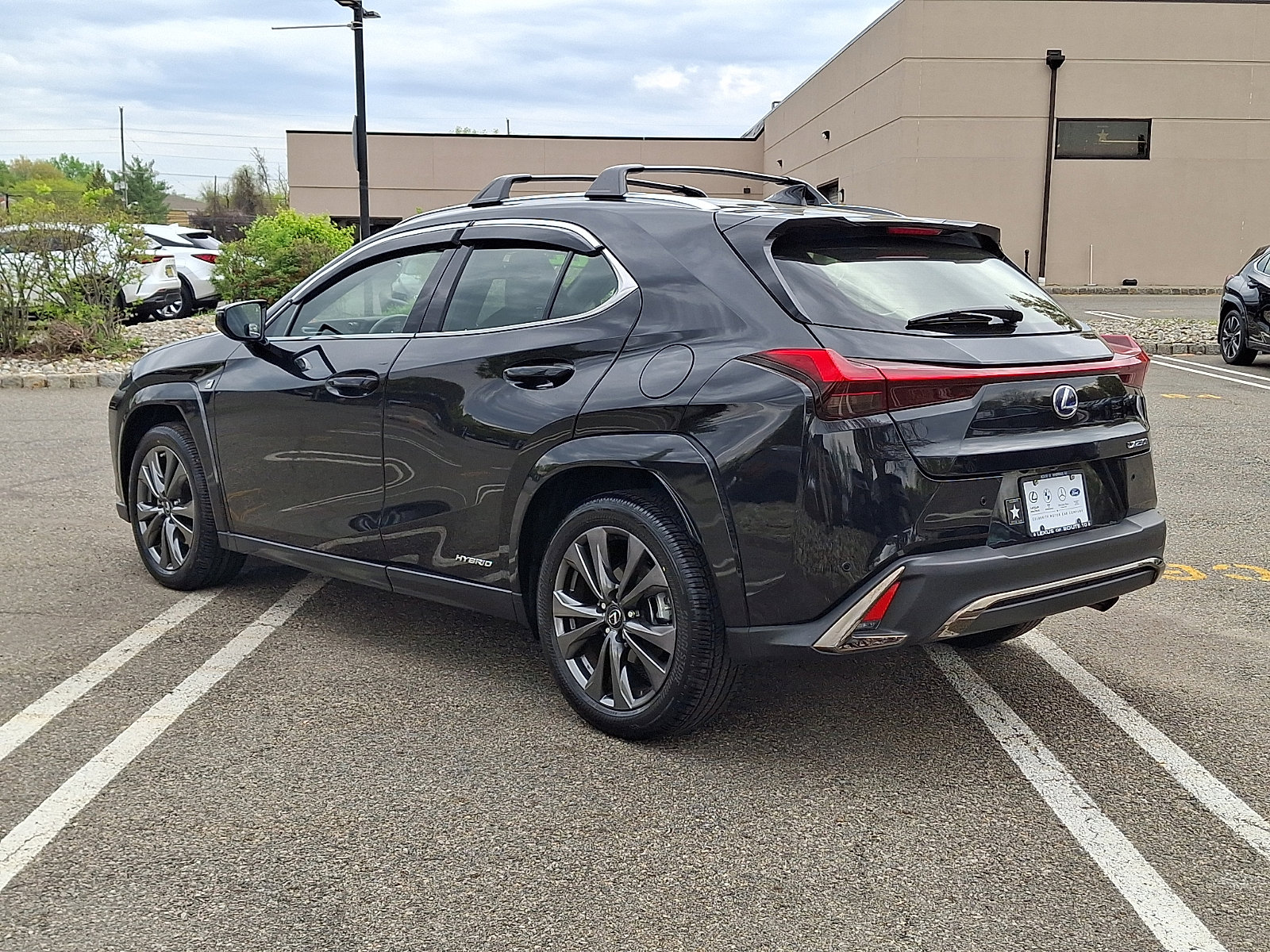 Certified 2022 Lexus UX 250h F Sport w/ F Sport Premium Package AWD/4WD image 4
