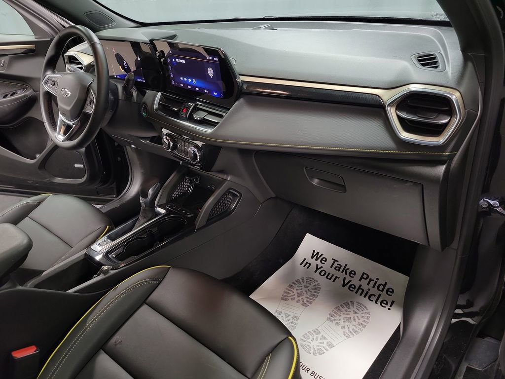 Used 2025 Chevrolet TrailBlazer ACTIV w/ Convenience Package image 23