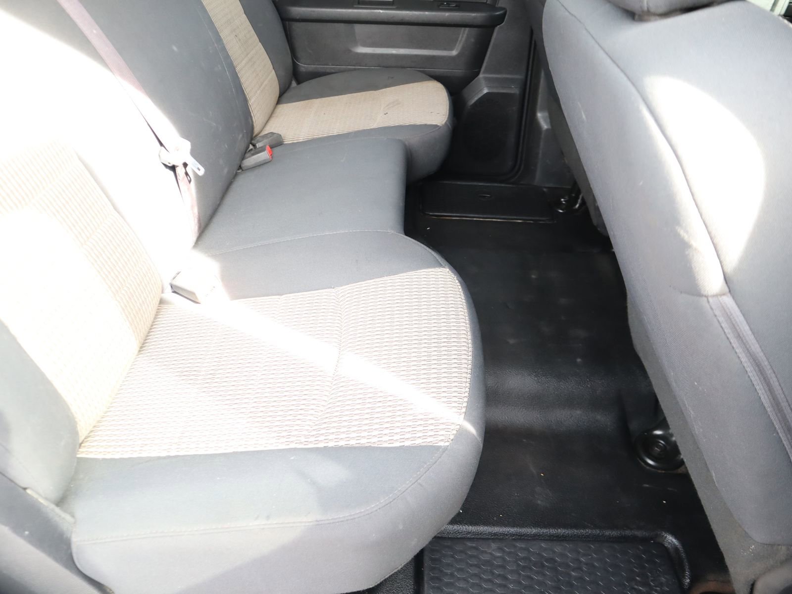 Used 2012 RAM 2500 ST w/ Popular Equipment Group AWD/4WD image 40