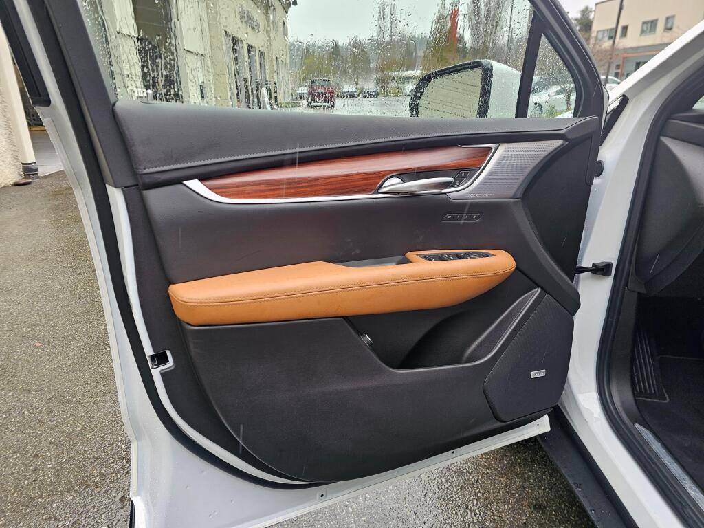 New 2026 Cadillac XT5 Premium Luxury image 23