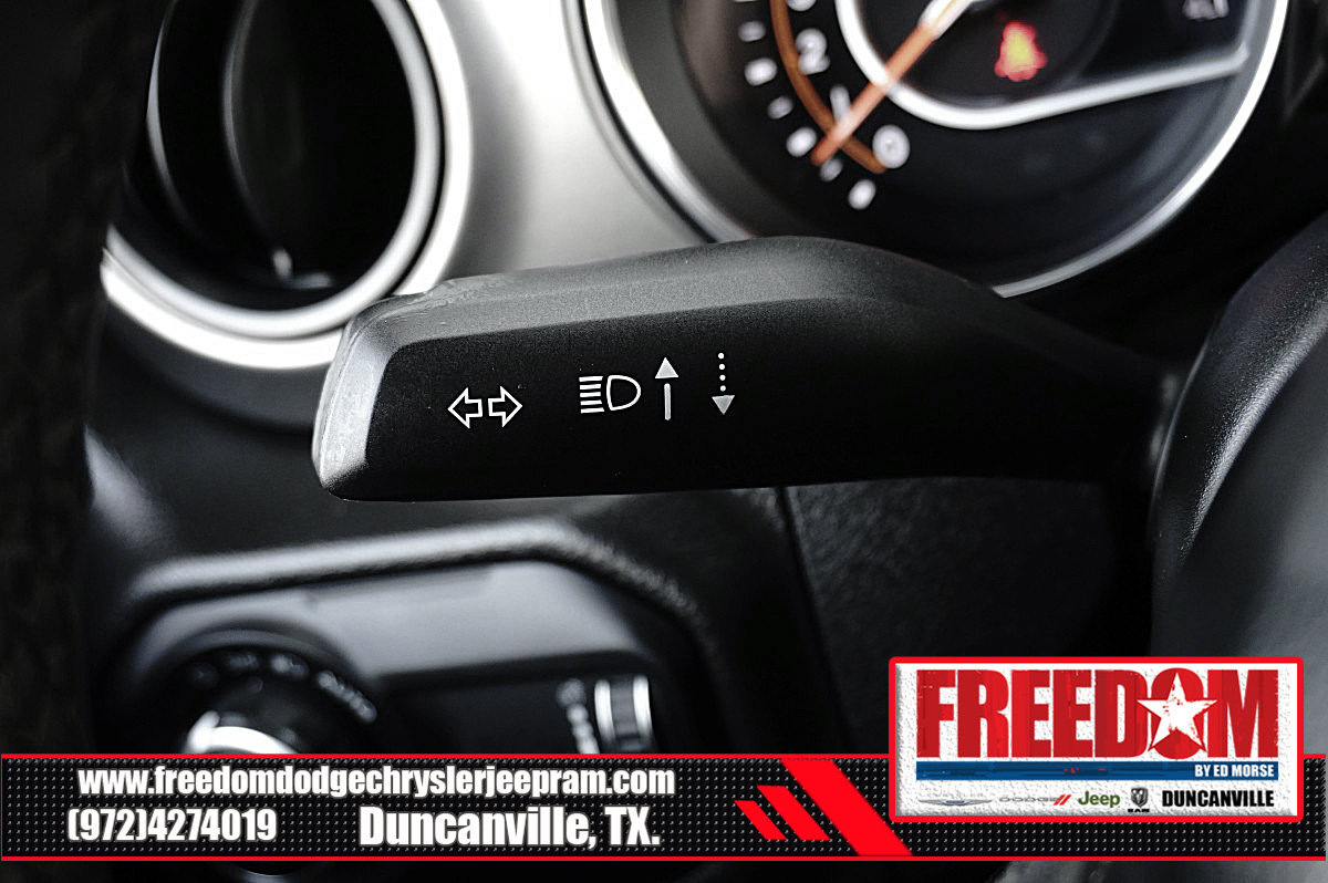 Used 2023 Jeep Gladiator Sport AWD/4WD image 27