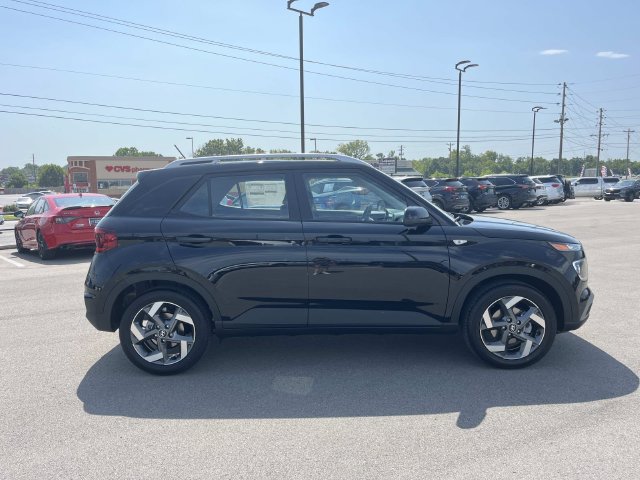 New 2026 Hyundai Venue SEL FWD image 6