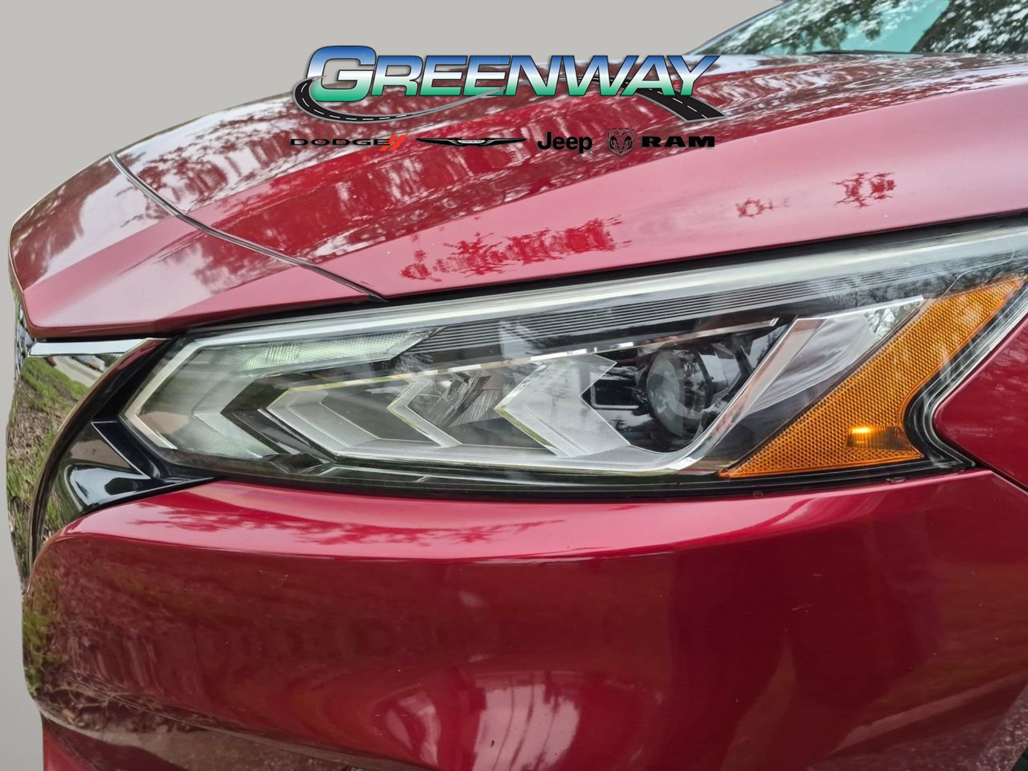 Used 2021 Nissan Altima 2.5 SR w/ SR Premium Package FWD image 5