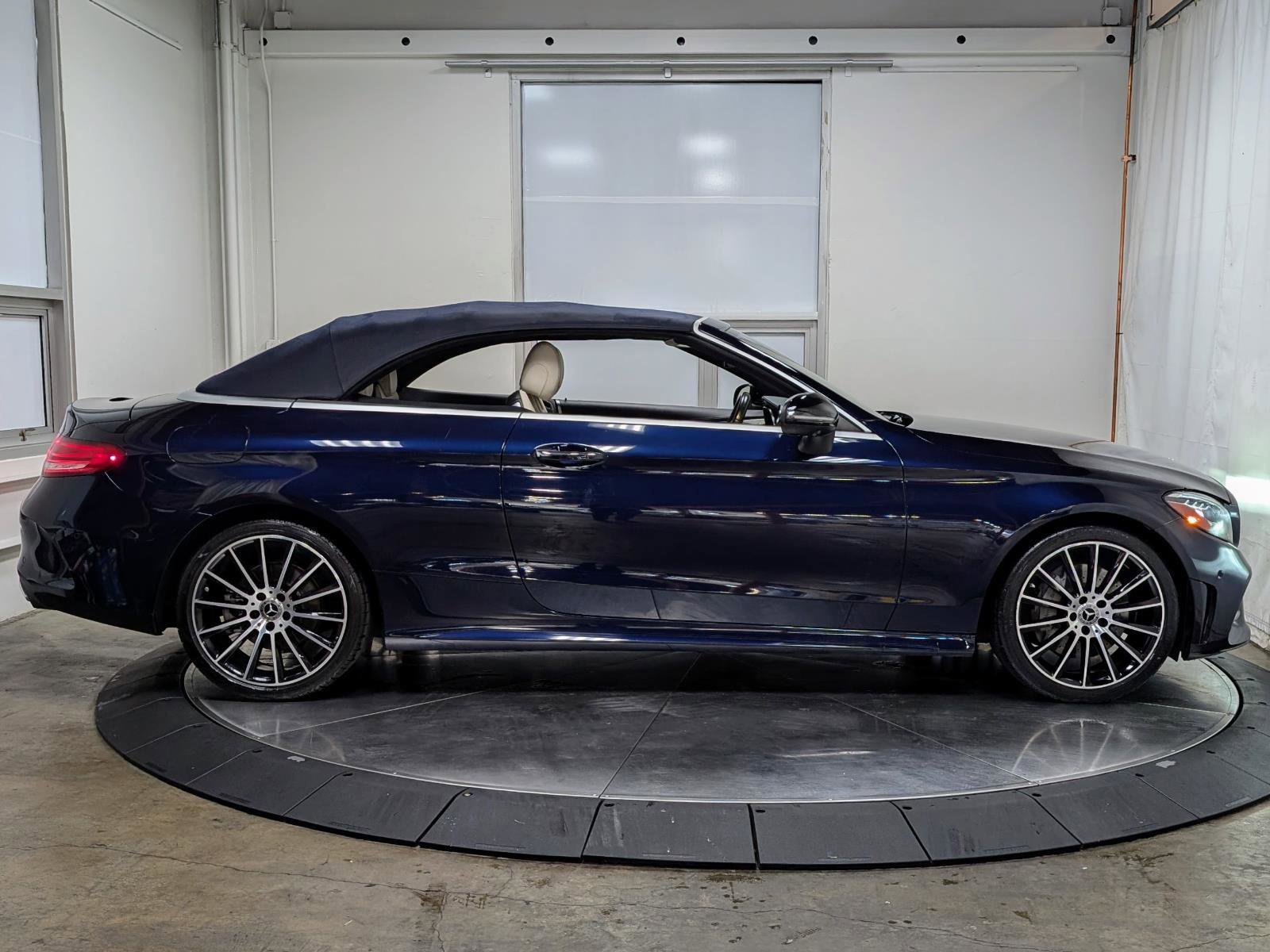 Used 2022 Mercedes-Benz C 300 Cabriolet image 10