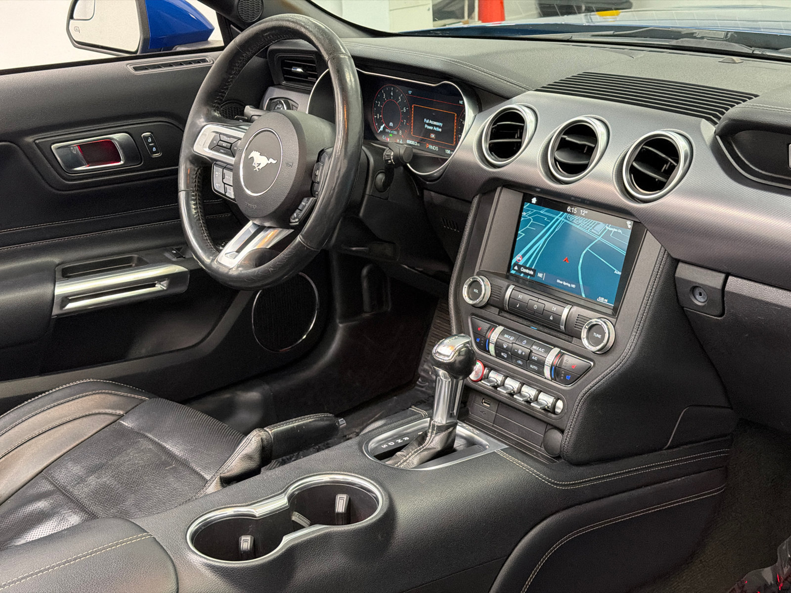 Used 2018 Ford Mustang Premium w/ Equipment Group 201A RWD image 10