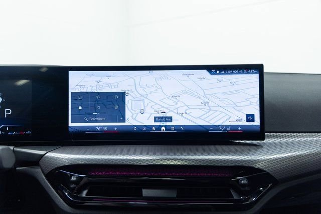 Certified 2025 BMW 330i xDrive Sedan w/ M Sport Package image 17