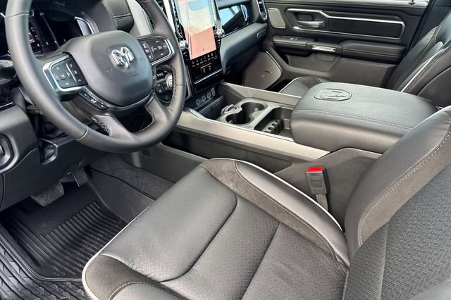 New 2025 RAM 1500 Laramie AWD/4WD image 10