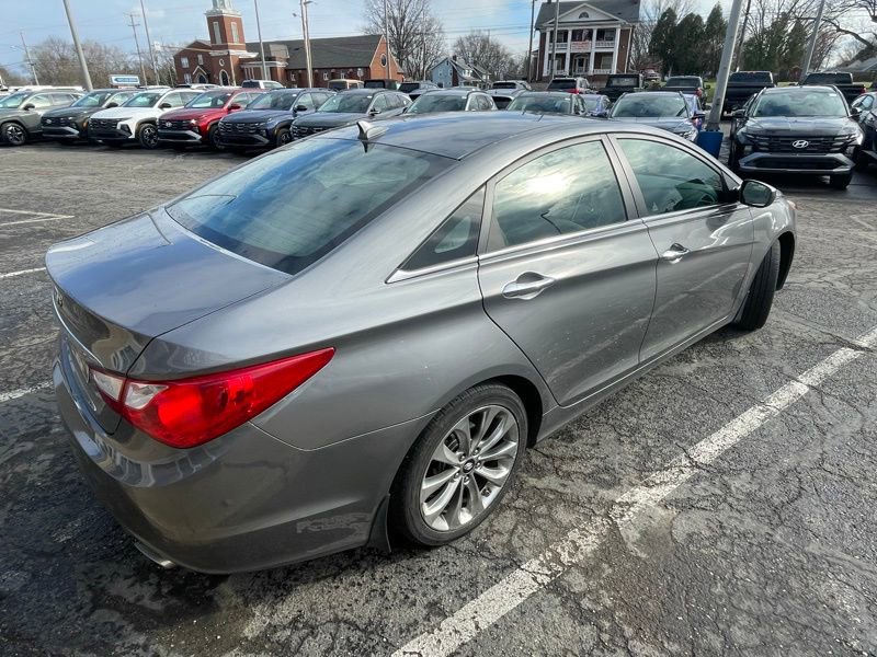 Used 2011 Hyundai Sonata SE w/ Navigation & Sunroof Pkg 4 image 5