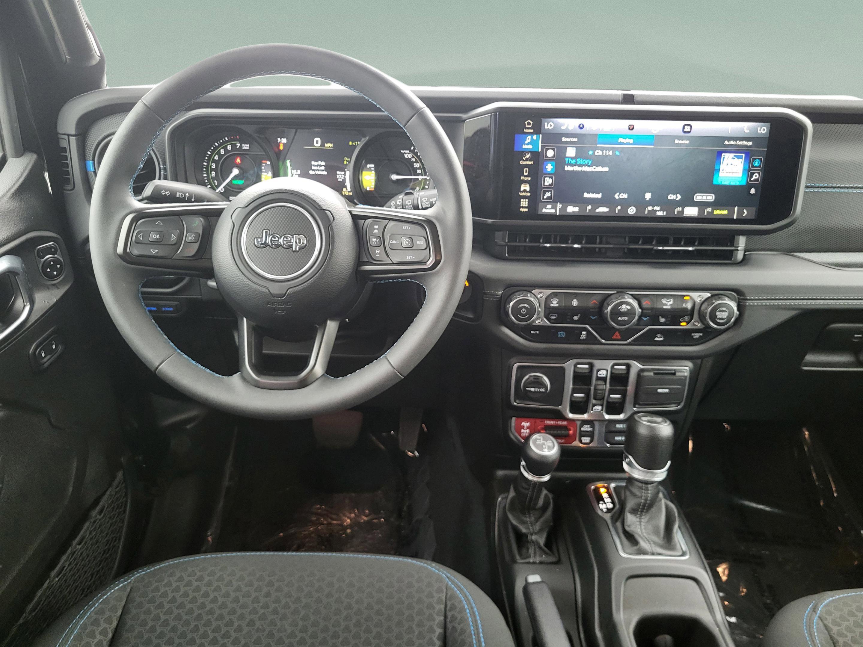 Used 2025 Jeep Wrangler Unlimited Rubicon 4xe w/ Convenience Group image 47