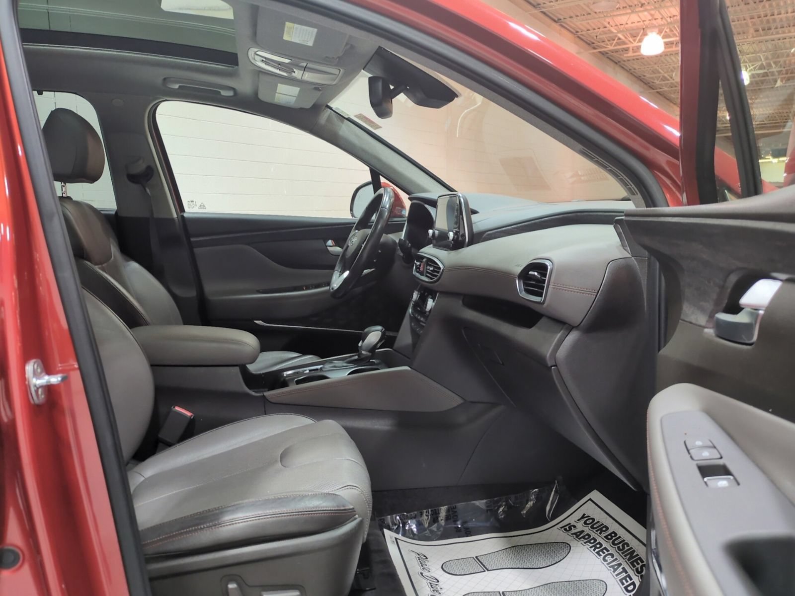 Used 2019 Hyundai Santa Fe AWD image 9