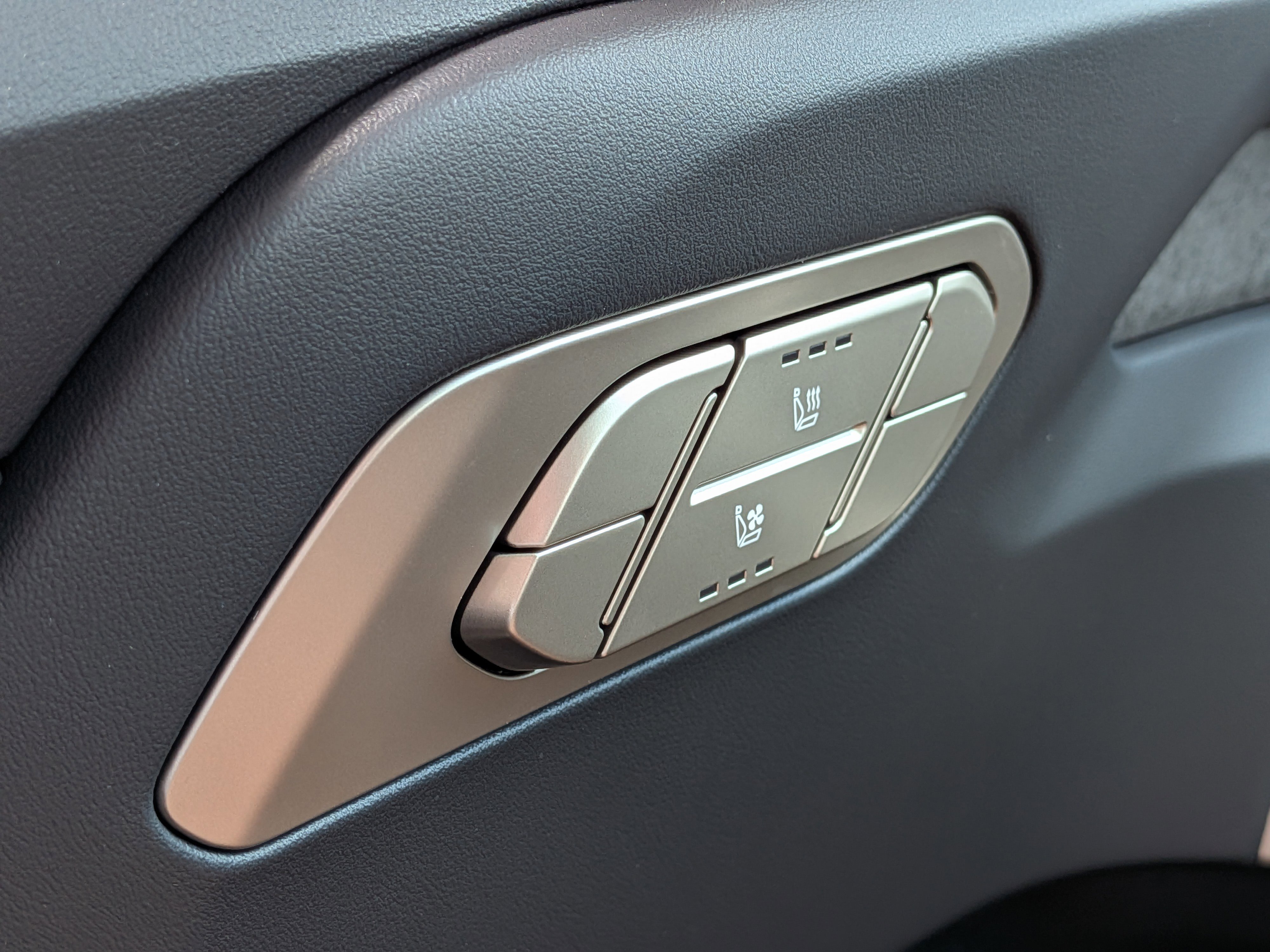 New 2027 Kia Telluride EX FWD image 28