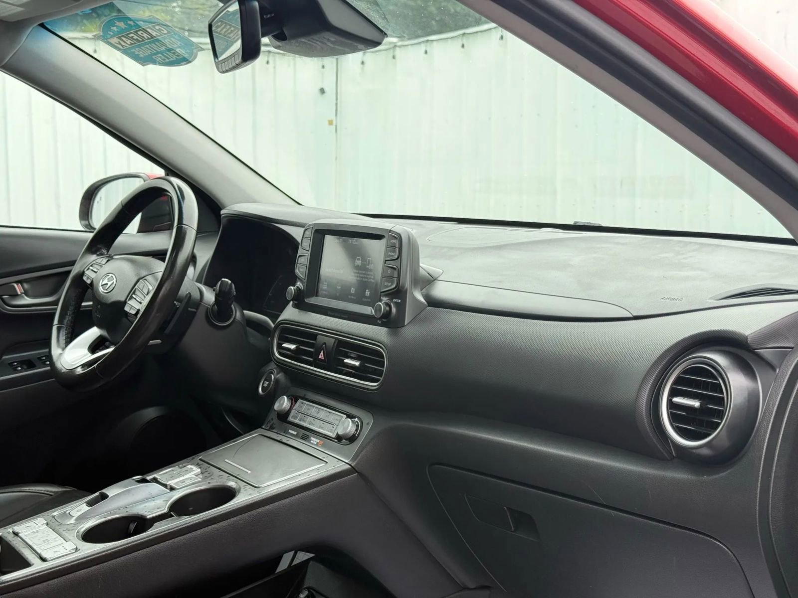 Used 2021 Hyundai Kona Limited w/ Cargo Package image 19