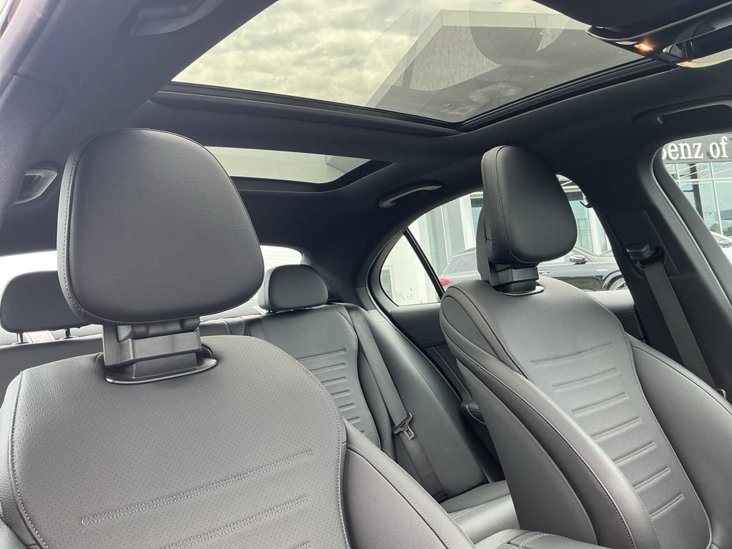 Used 2025 Mercedes-Benz C 300 4MATIC Sedan image 17
