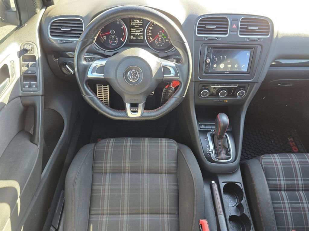 Used 2011 Volkswagen GTI 4-Door image 25
