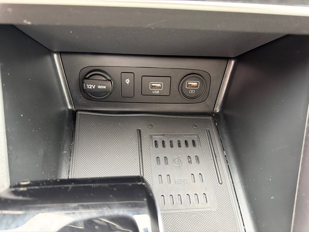 Used 2023 Hyundai Sonata Limited image 18