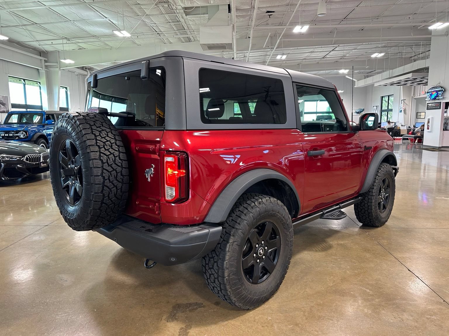 Used 2021 Ford Bronco Black Diamond AWD/4WD image 8