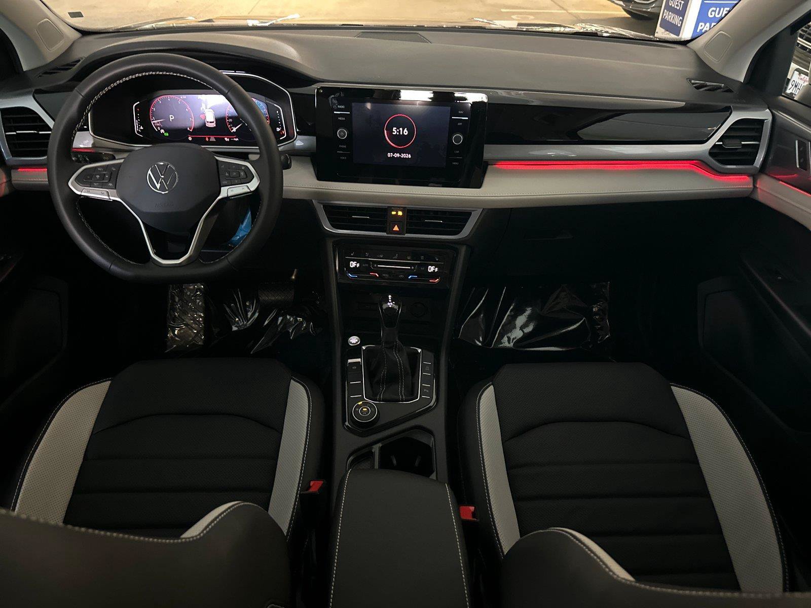 New 2026 Volkswagen Taos SEL AWD/4WD image 12