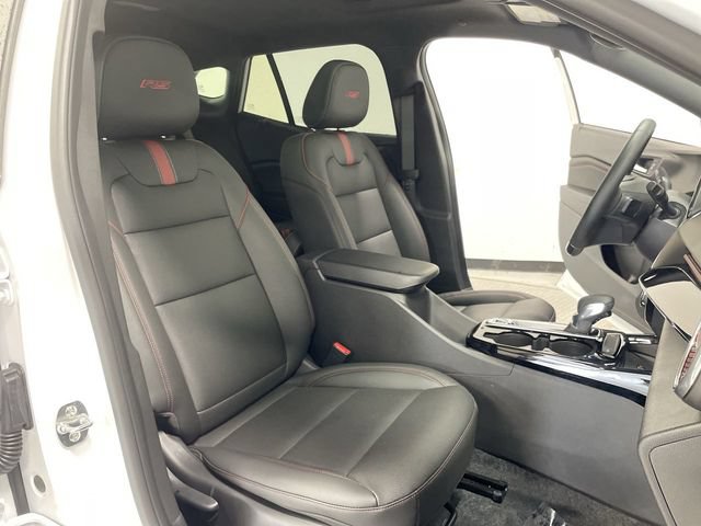 Used 2025 Chevrolet Trax RS w/ Sunroof Package FWD image 27