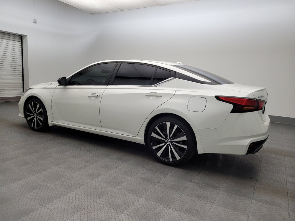 Used 2019 Nissan Altima 2.5 SR w/ SR Premium Package image 3