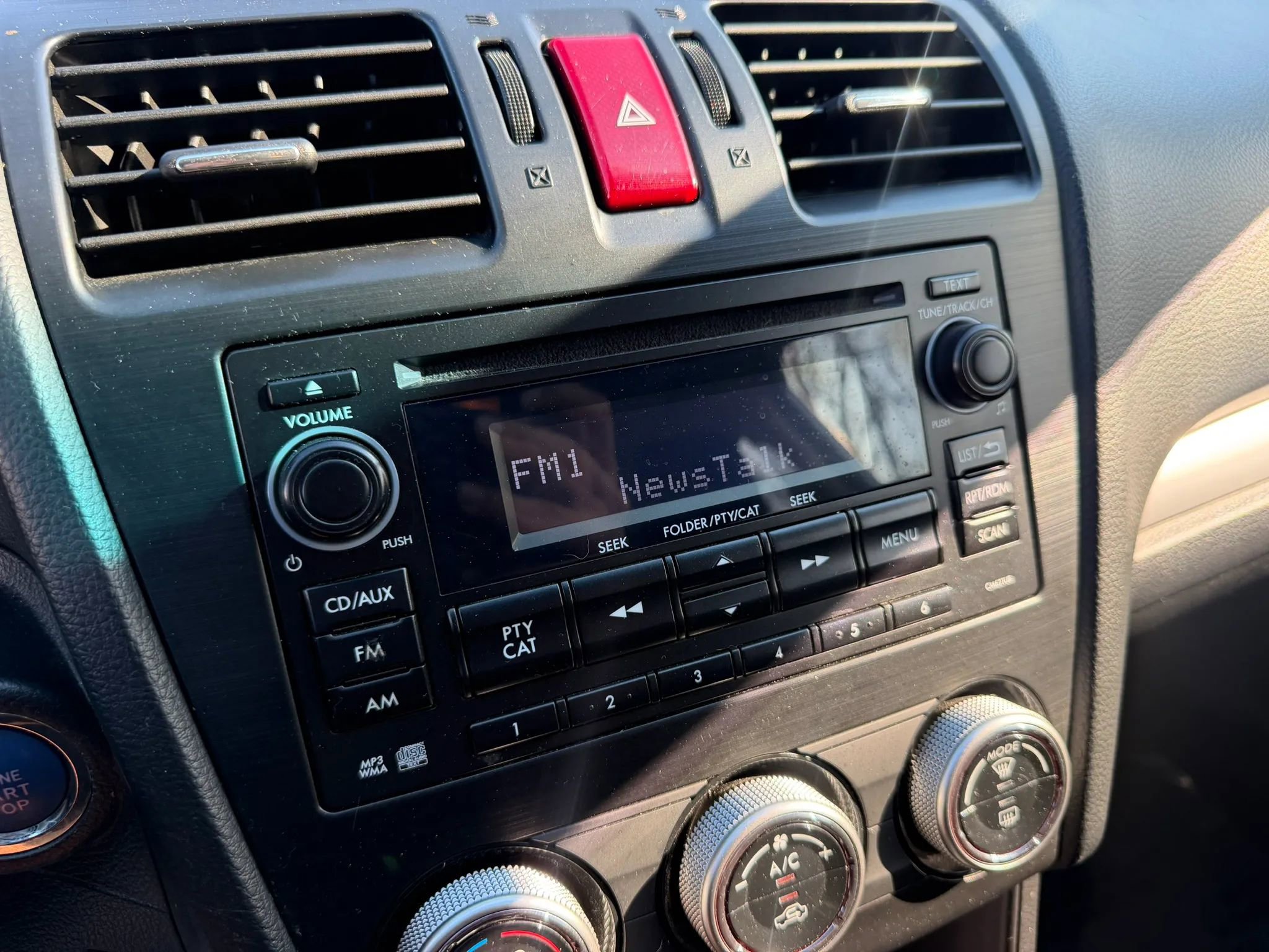 Used 2014 Subaru Crosstrek 2.0i Premium w/ Popular Package #2 image 27