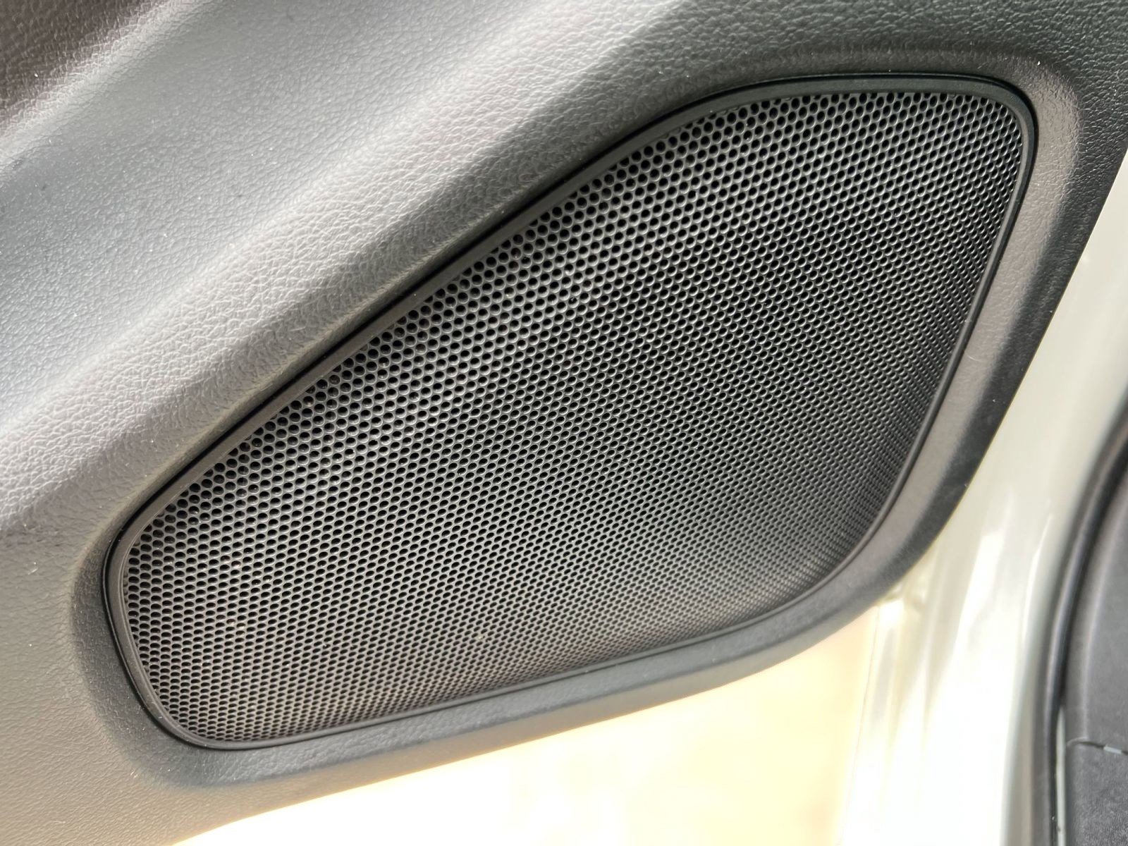 Used 2024 Nissan Frontier S w/ Technology Package image 21