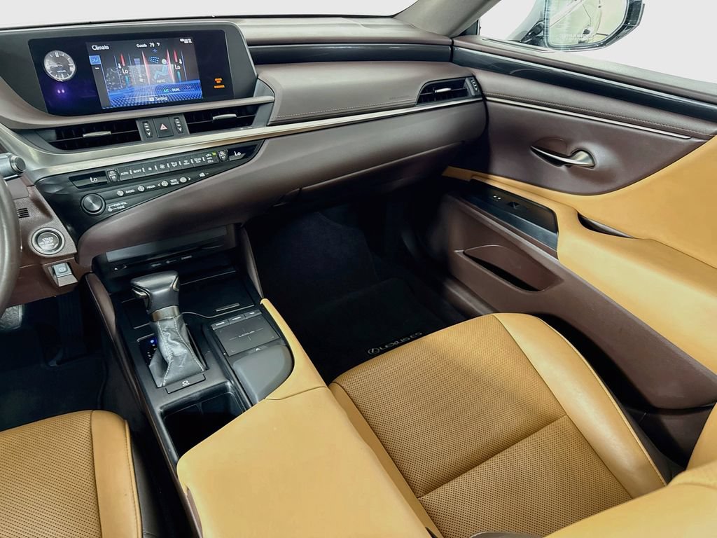 Certified 2020 Lexus ES 350 F Sport w/ Accessory Package 2 FWD image 24
