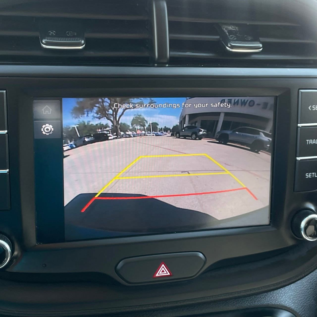 Used 2024 Kia Soul LX w/ Option Group 015 FWD image 17