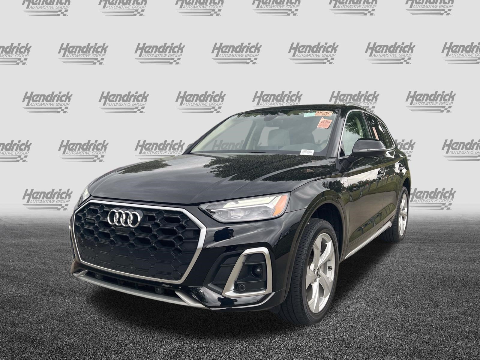 Used 2024 Audi Q5 2.0T Premium Plus w/ Premium Plus Package AWD/4WD image 5