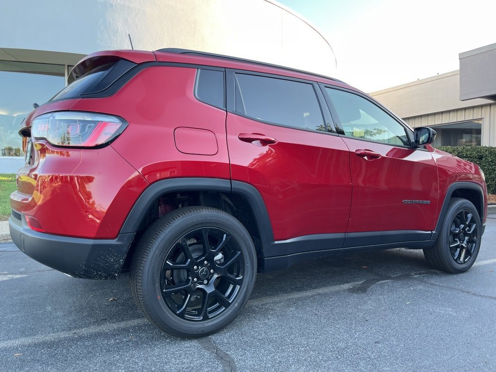 New 2026 Jeep Compass Latitude image 31