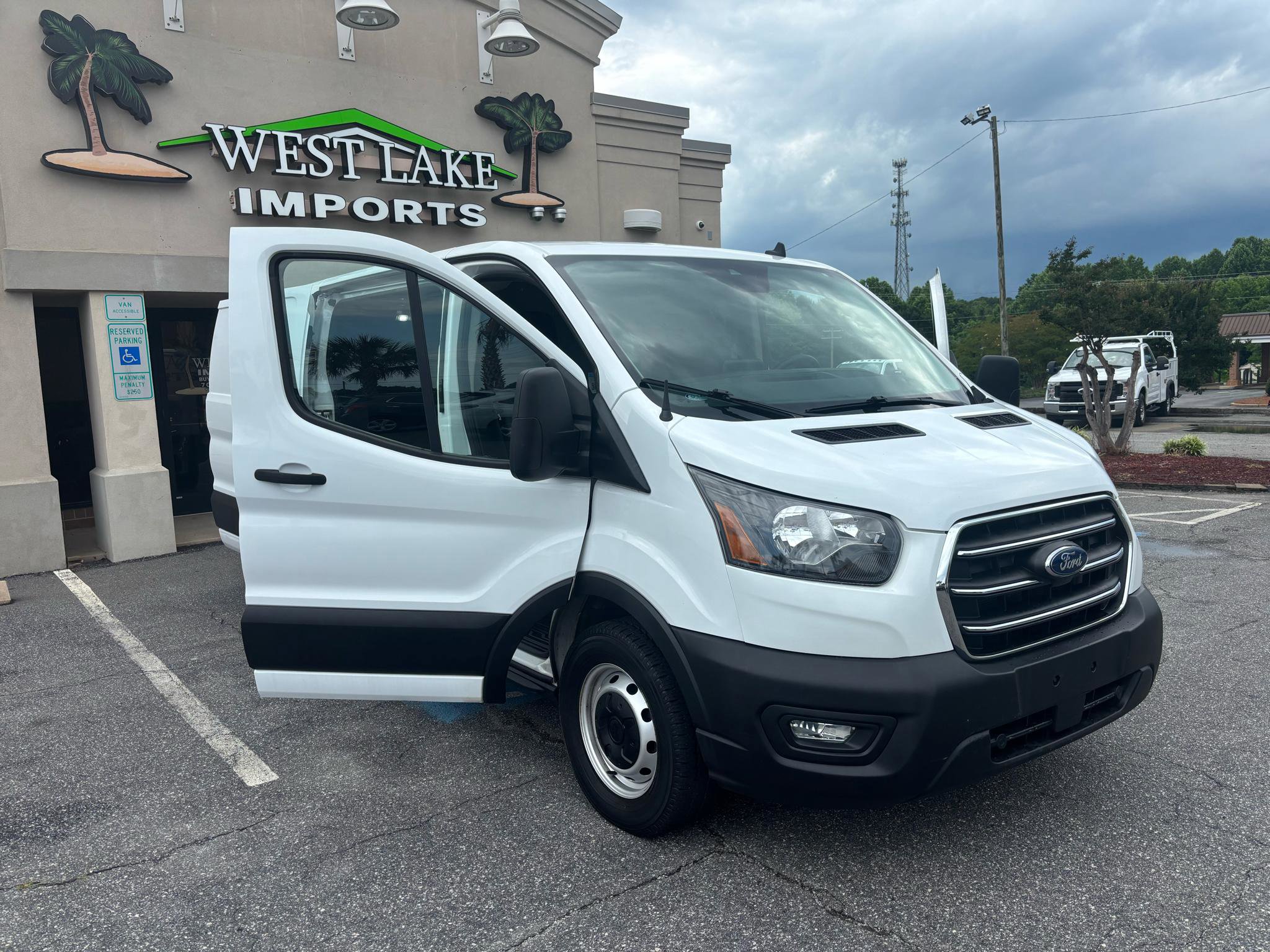 Used 2020 Ford Transit 350 Low Roof w/ Upfitter Package RWD image 19