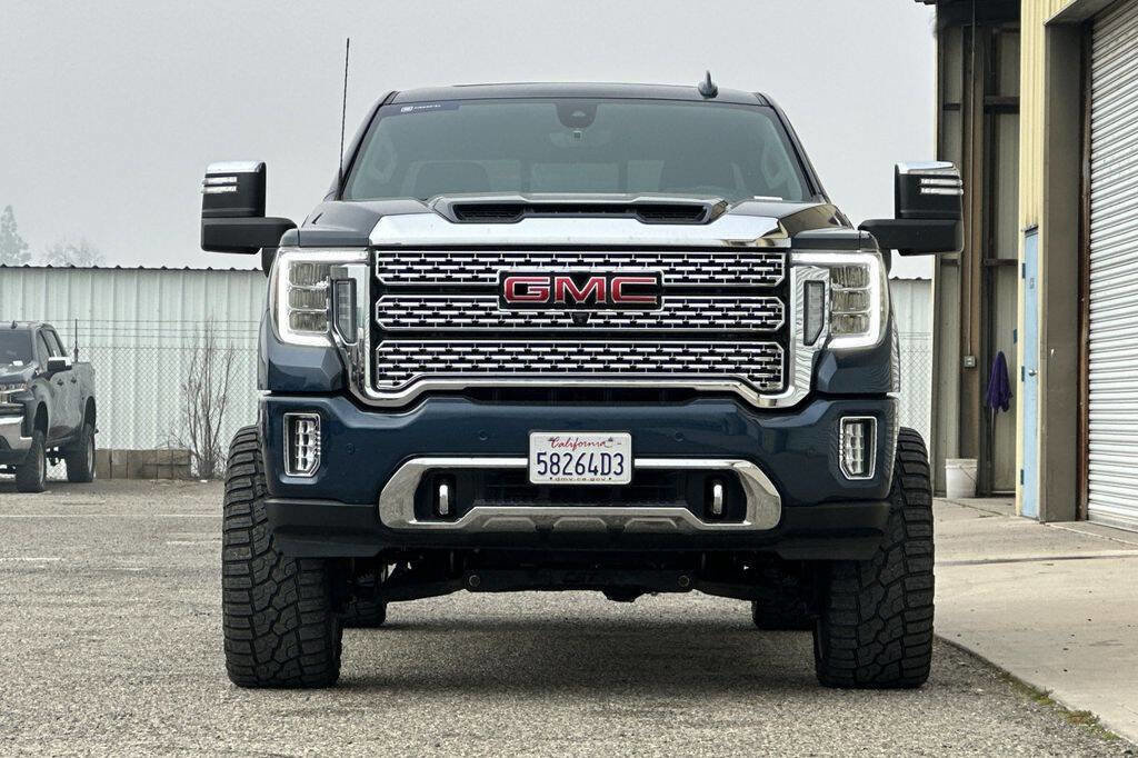 Used 2021 GMC Sierra 2500 Denali w/ Denali Ultimate Package image 9
