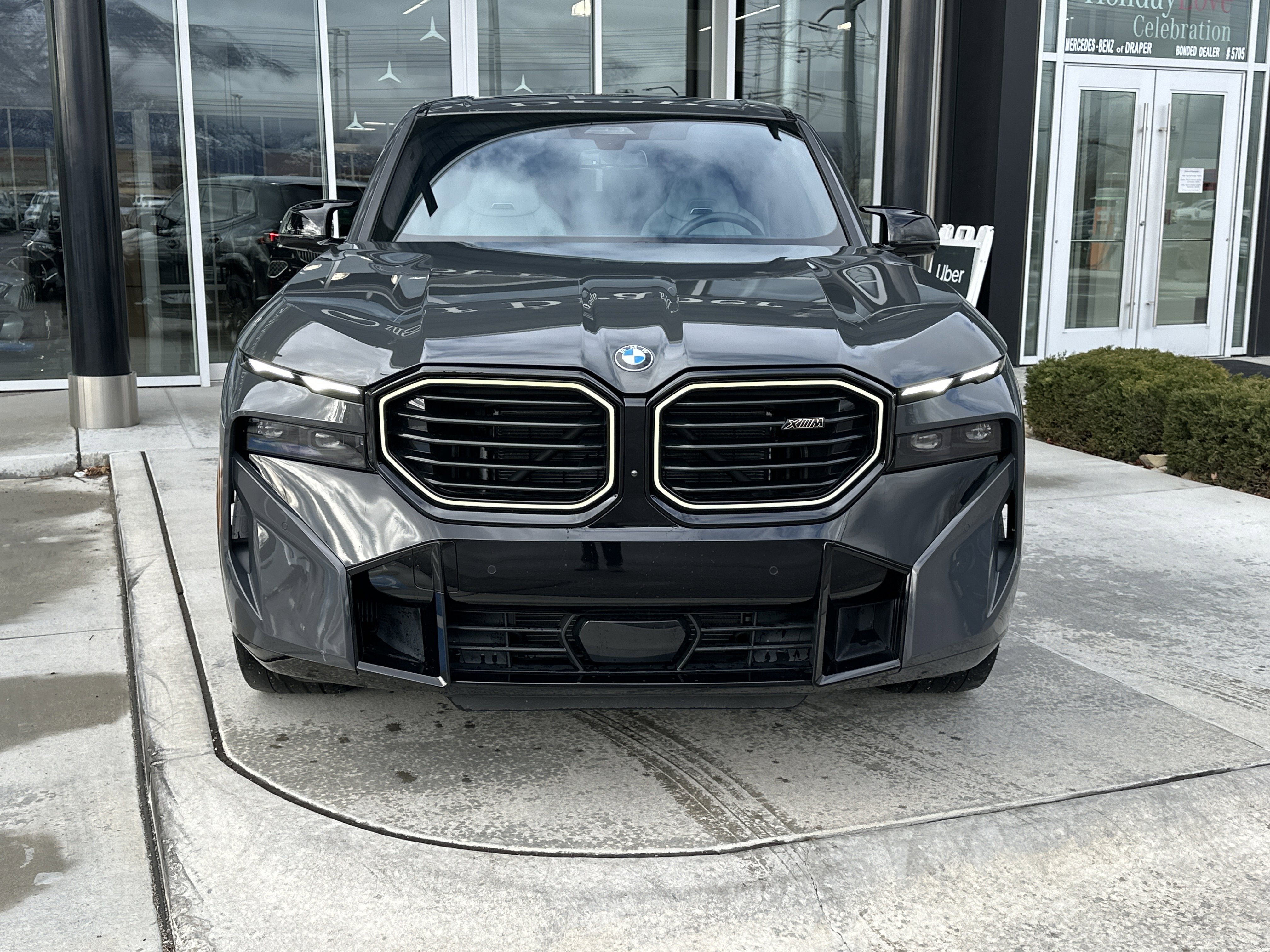Used 2024 BMW XM image 2