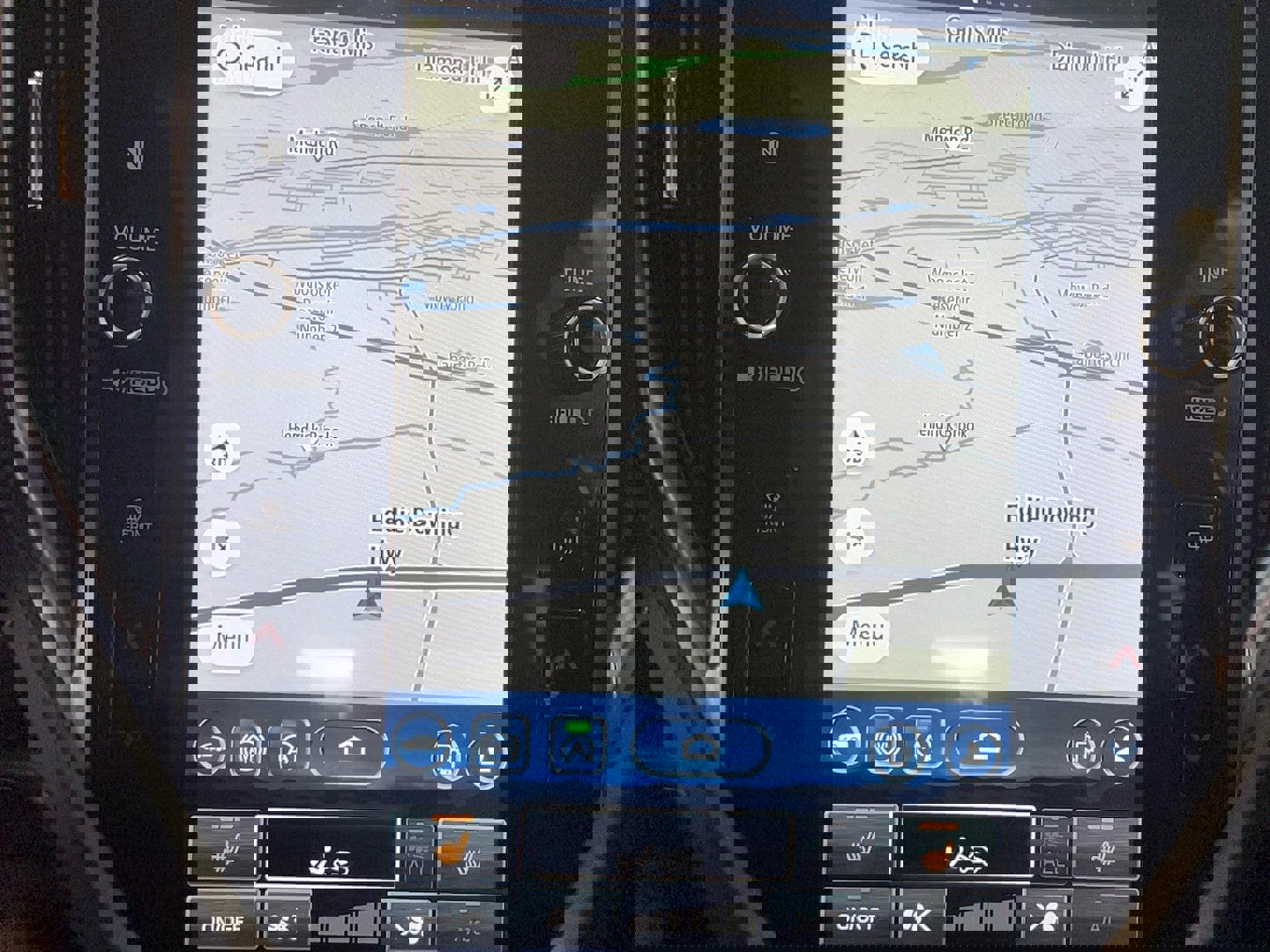 Used 2025 Subaru Forester Limited image 14