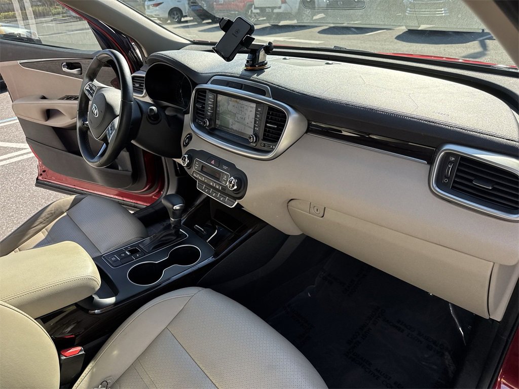 Used 2019 Kia Sorento EX w/ EX Touring Package image 33