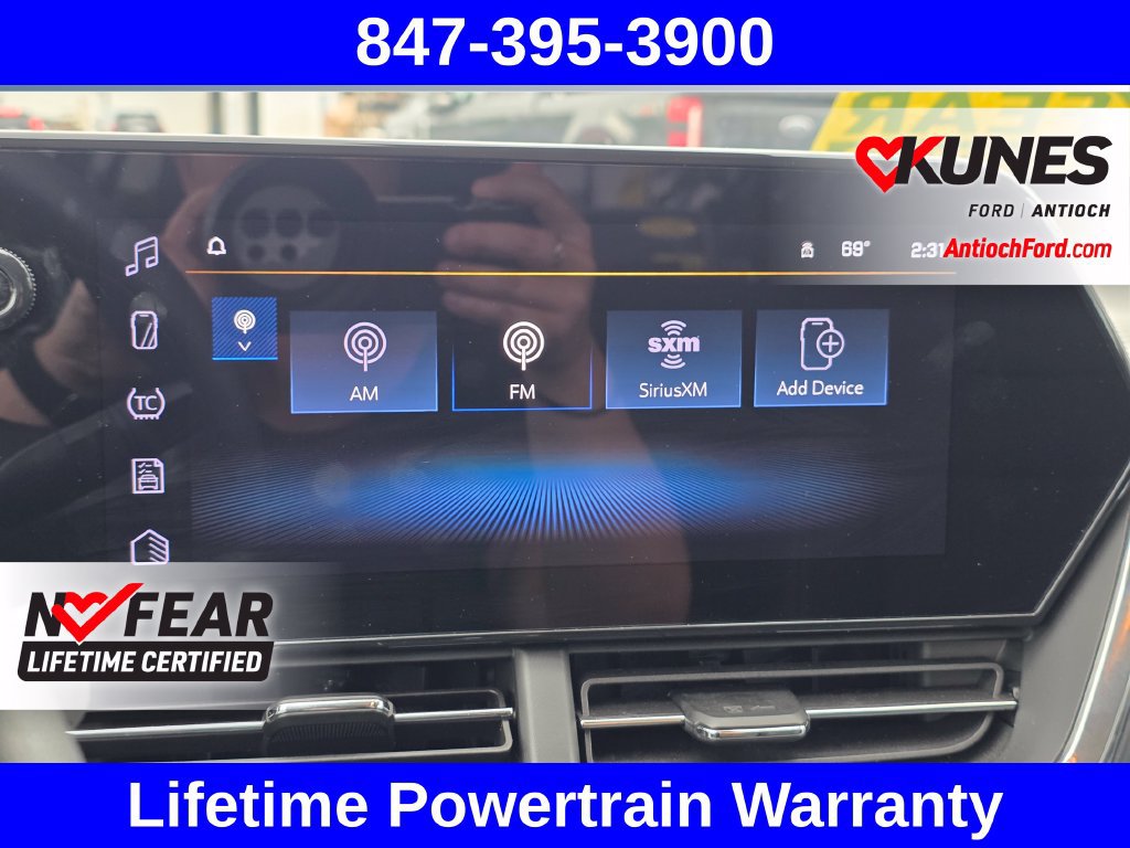 Used 2025 Chevrolet Trax LT FWD image 48